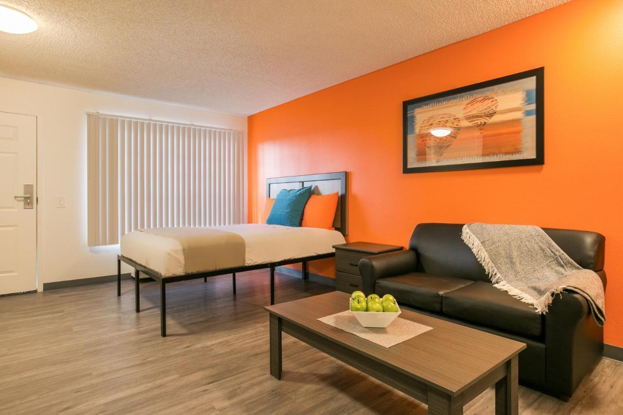 Siegel Select Albuquerque 2 Aparthotel Bagian luar foto