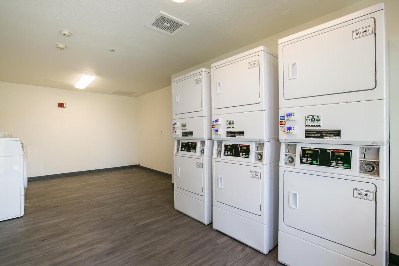 Siegel Select Albuquerque 2 Aparthotel Bagian luar foto