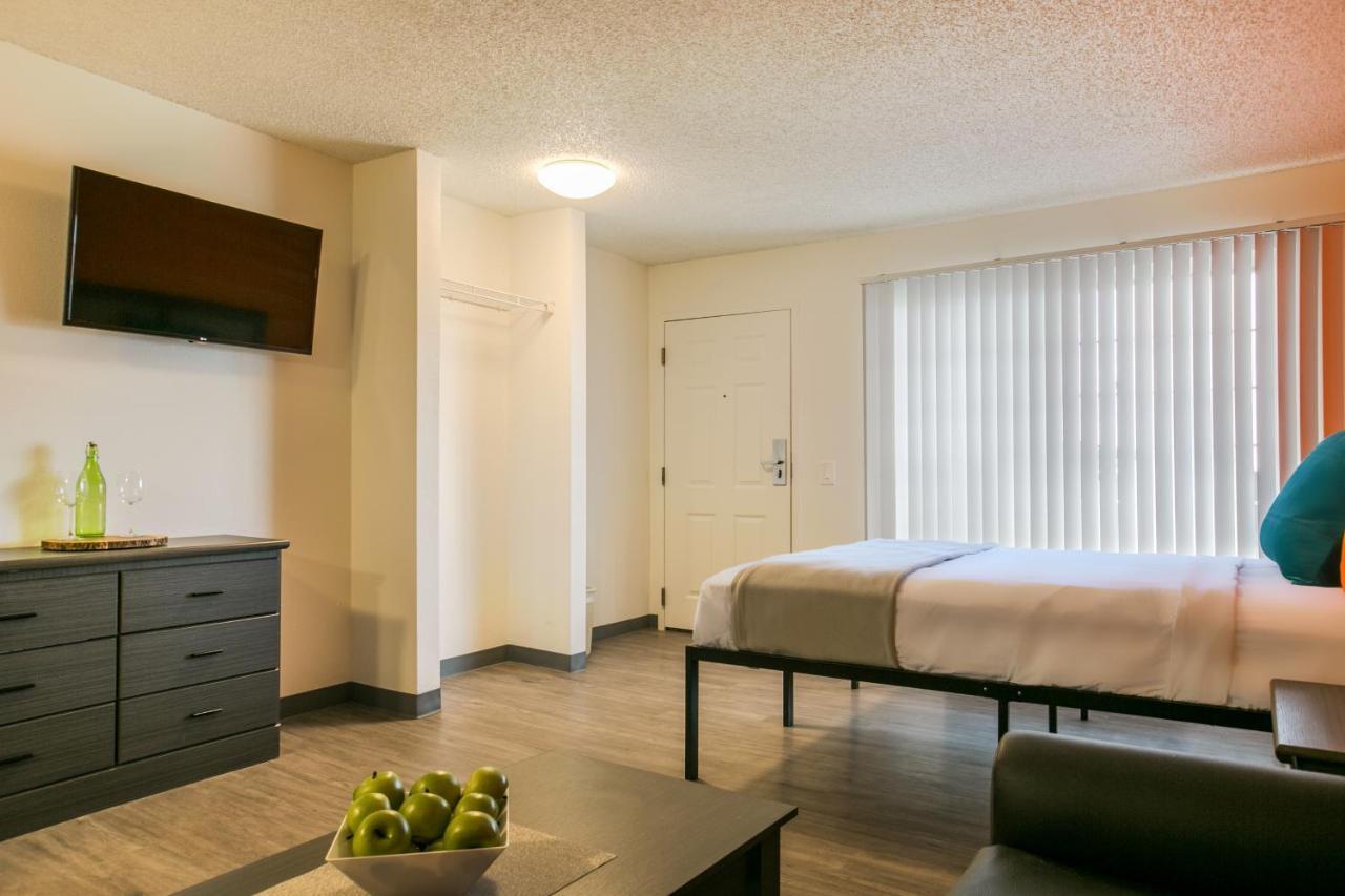 Siegel Select Albuquerque 2 Aparthotel Bagian luar foto